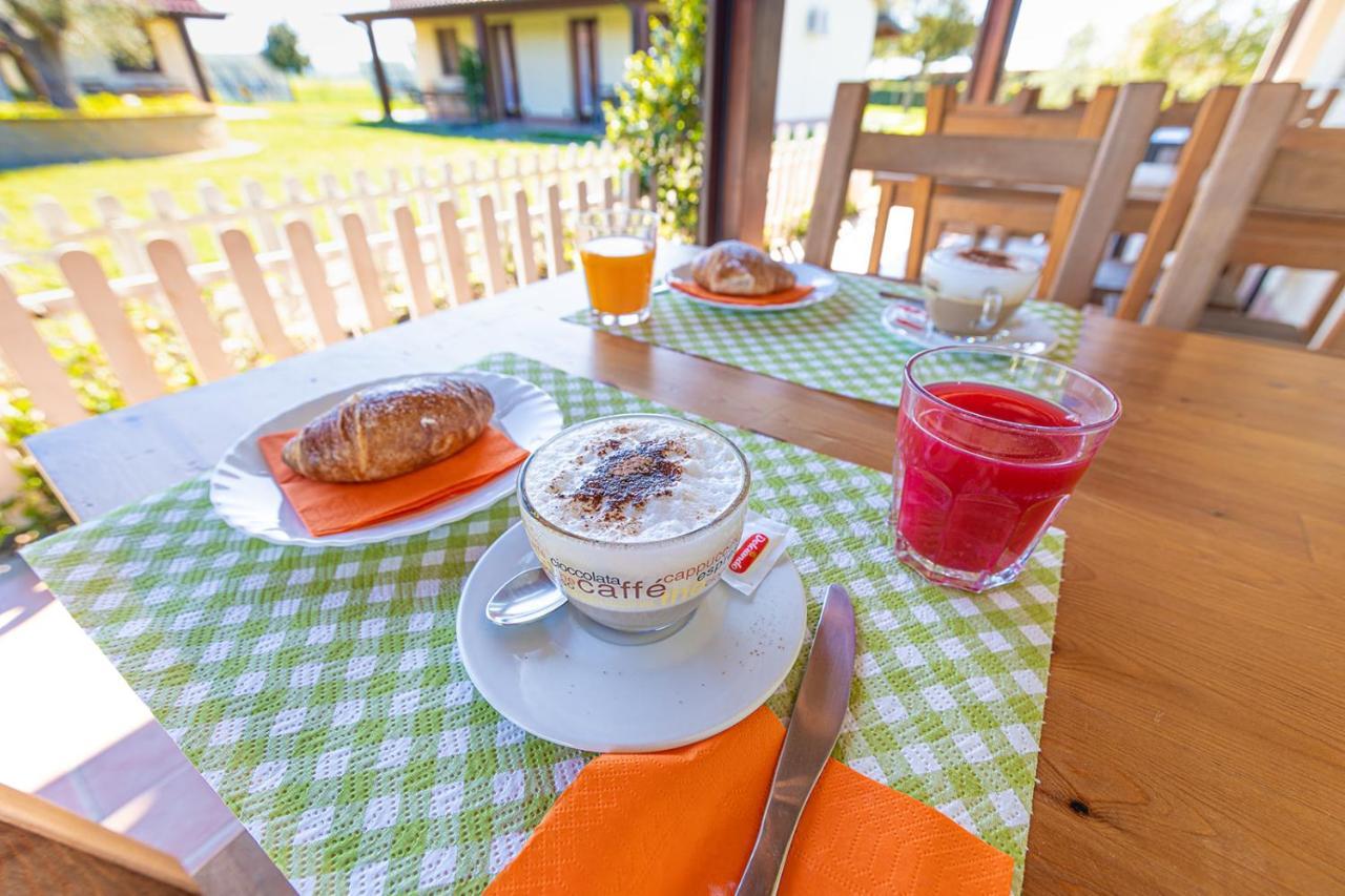 Glamping Gli Etruschi Hotel Piombino Exterior photo