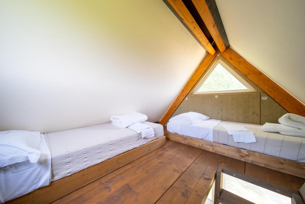 Glamping Gli Etruschi Hotel Piombino Exterior photo