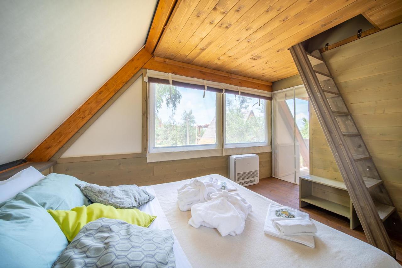 Glamping Gli Etruschi Hotel Piombino Exterior photo
