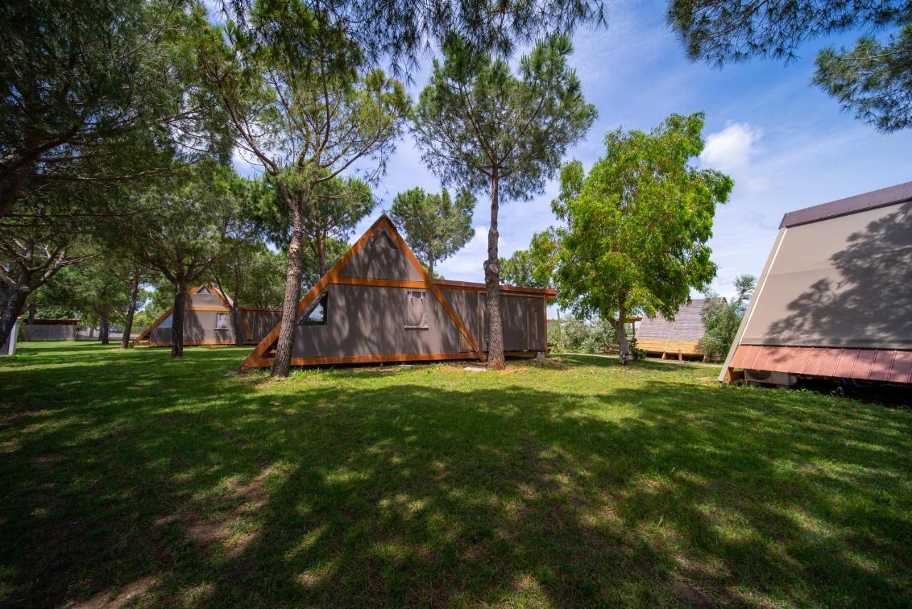 Glamping Gli Etruschi Hotel Piombino Exterior photo